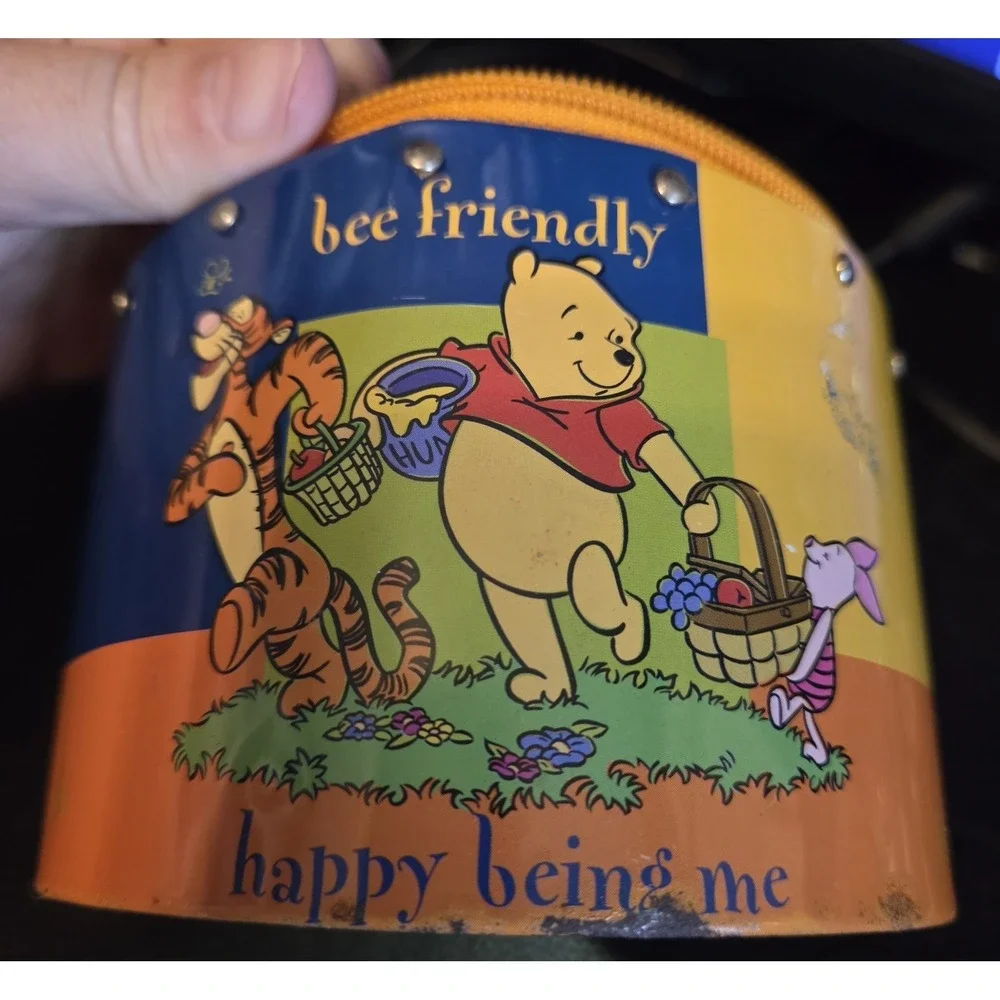 Vintage Winnie The Pooh & Friends Metal Tin Purse Lunch Pail 